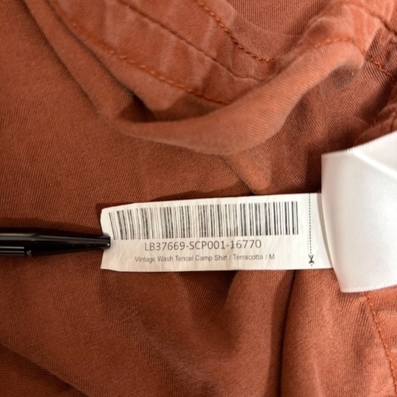 Quince Vintage Wash Tencel Camp Shirt Terracotta Size M Preppy Minimalist Boxy - Picture 7 of 7